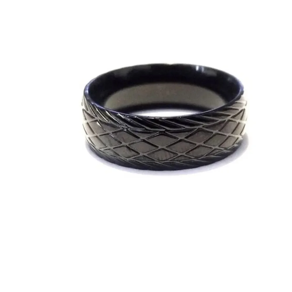 Men’sblack 316L stainless steel tarnish resistant hypoallergenic ring size 9‎